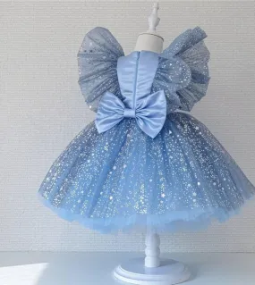 Cute Baby Girls Princess Dress Paillettes Shiny Newborn Girls Pageant Gown per la prima festa di compleanno Infant Babe Fluffy W