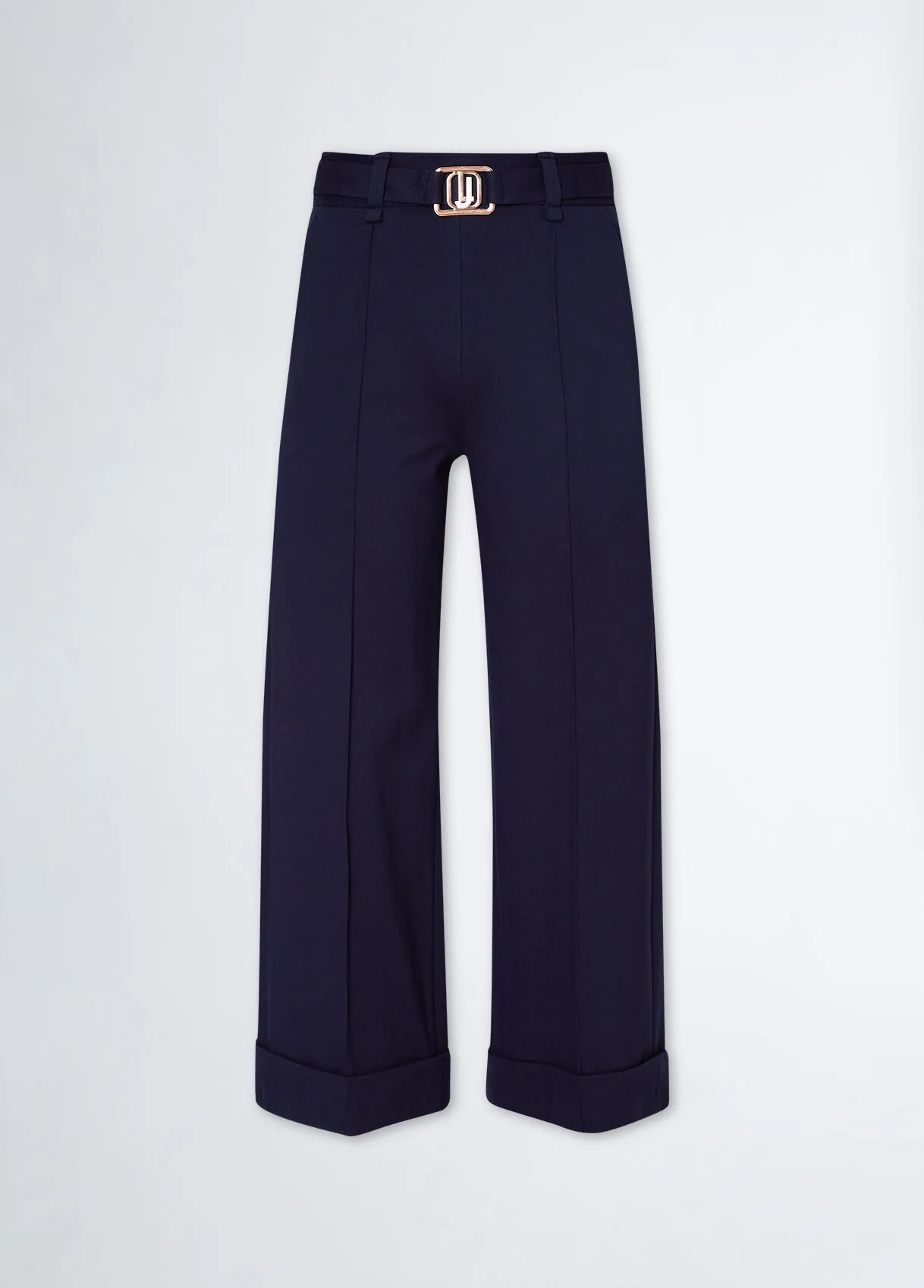 Pantaloni cropped con cintura